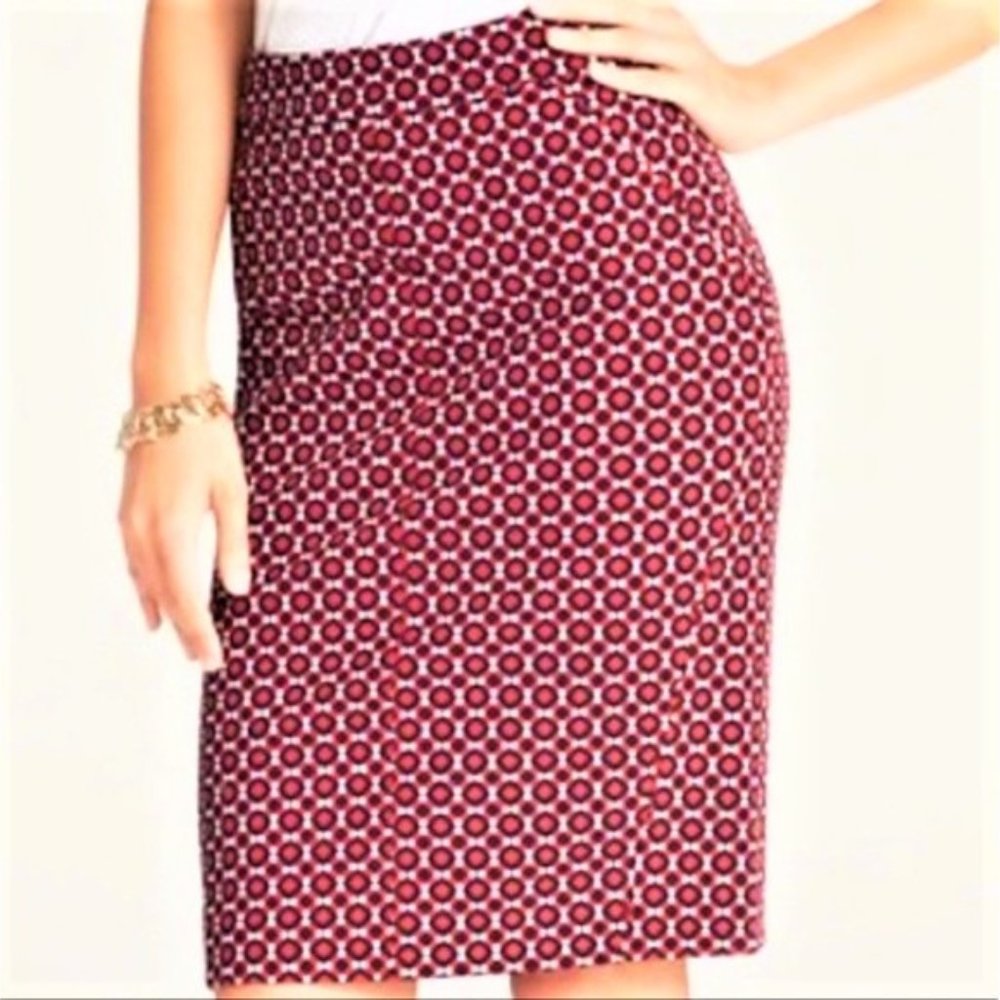 Ann Taylor Geometric Print Pencil Skirt in Red